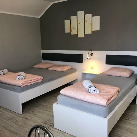 Przystan Jagoda - I *