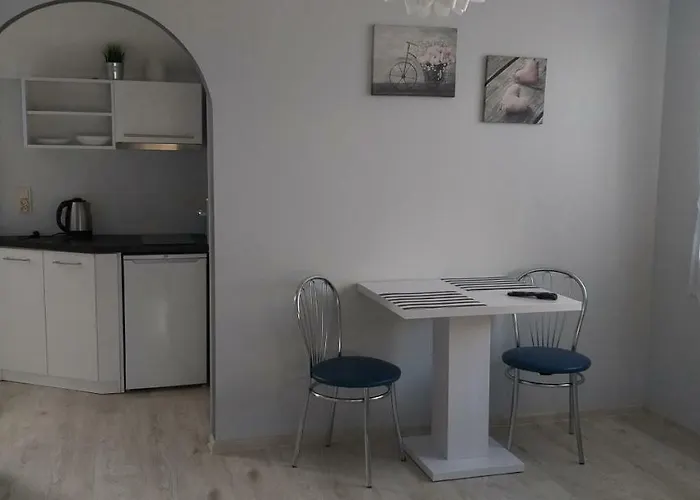 Przystan Jagoda - I *